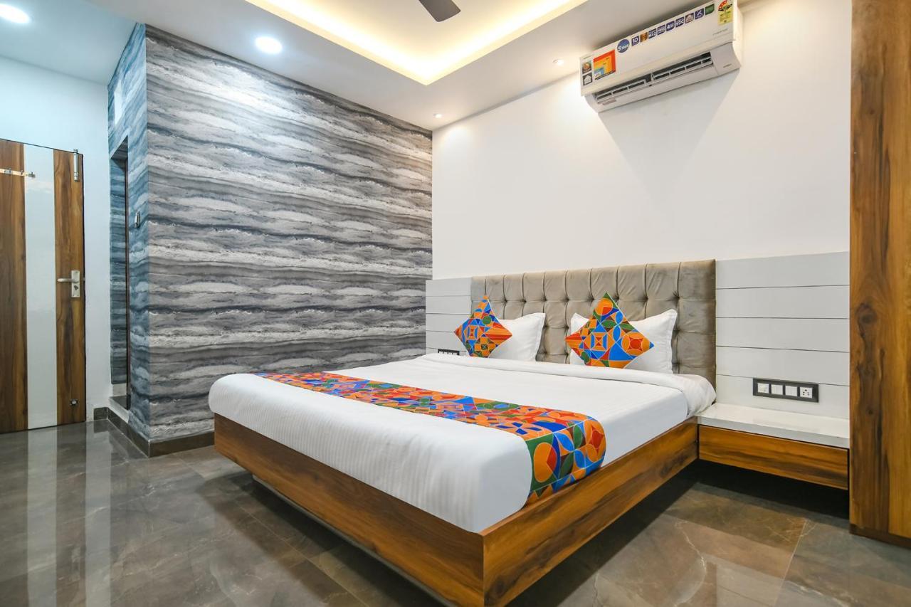 Fabhotel Stay Well Индор Екстериор снимка