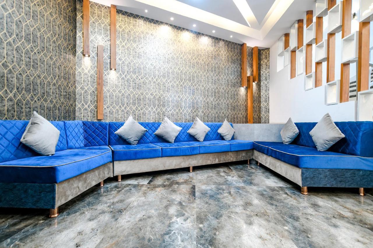 Fabhotel Stay Well Индор Екстериор снимка