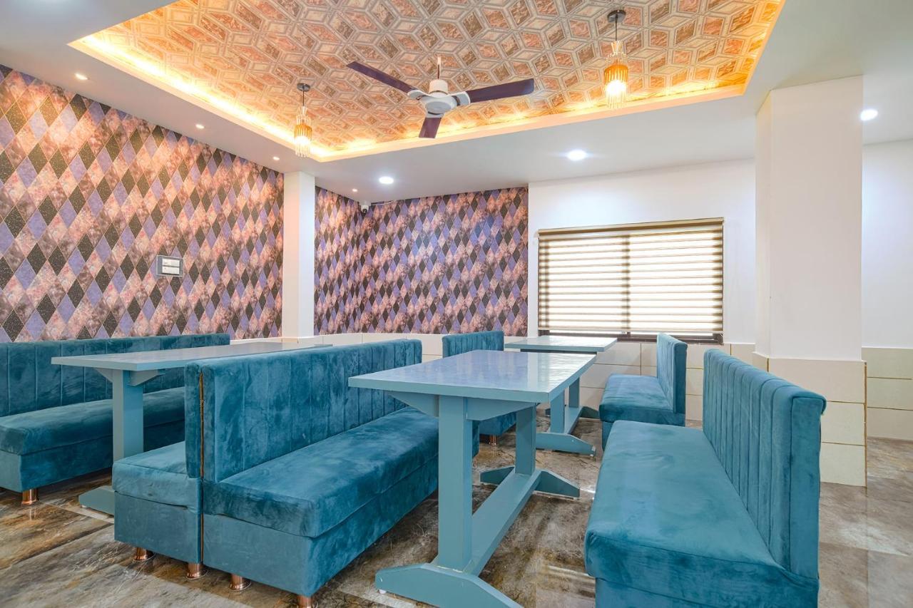 Fabhotel Stay Well Индор Екстериор снимка
