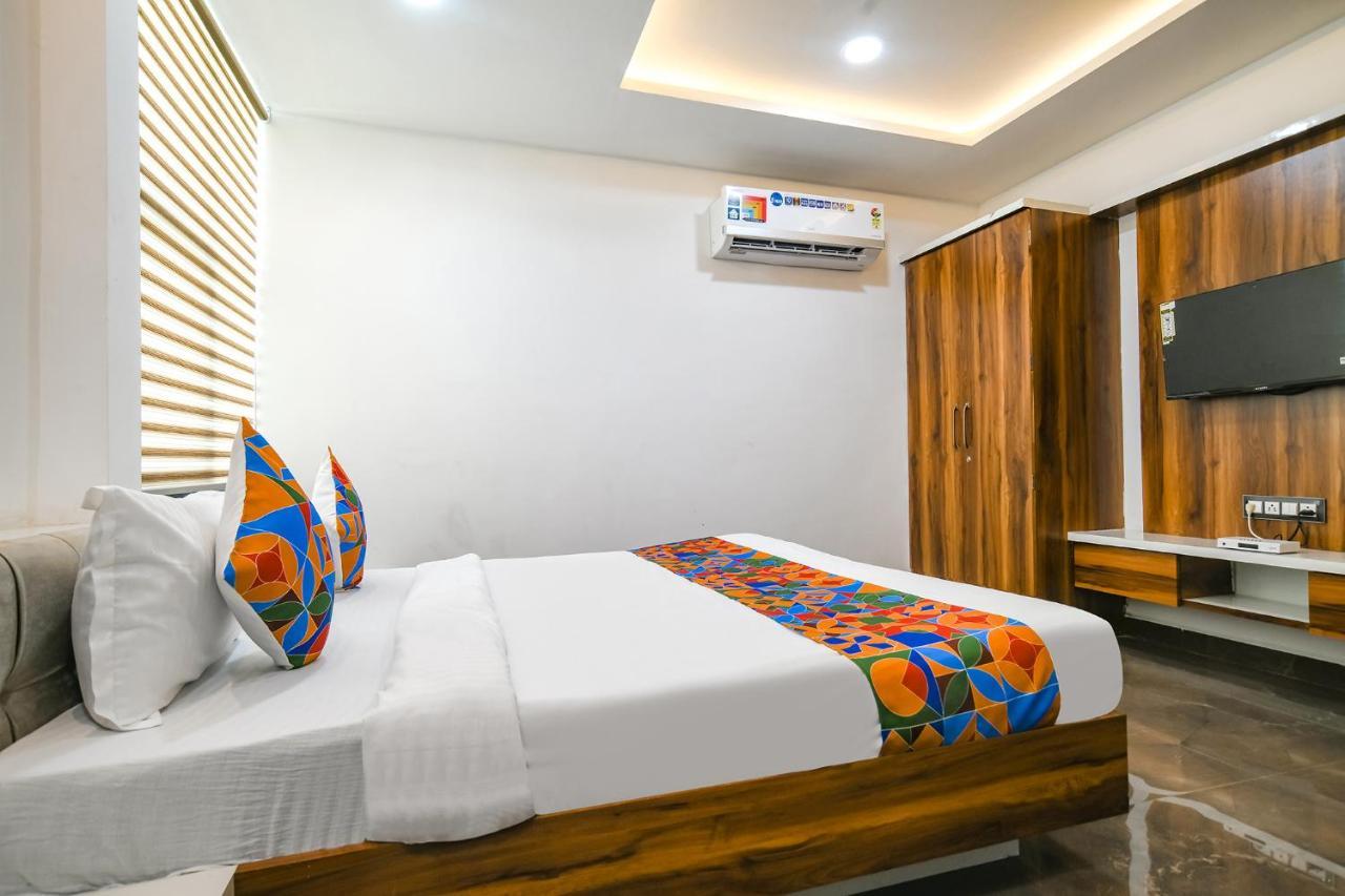 Fabhotel Stay Well Индор Екстериор снимка